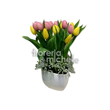 20 tulipanes en base de ceramica